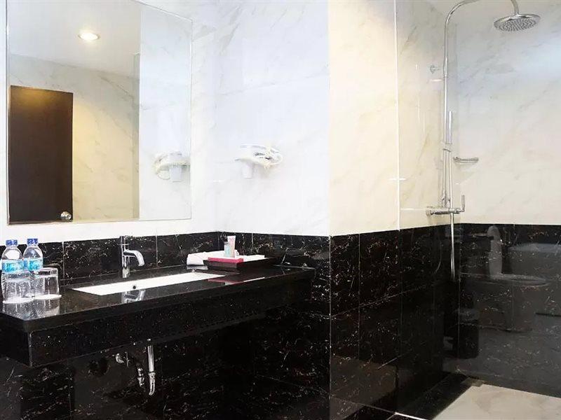 Orchardz Hotel Ayani Pontianak Exteriér fotografie