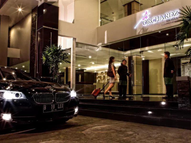 Orchardz Hotel Ayani Pontianak Exteriér fotografie