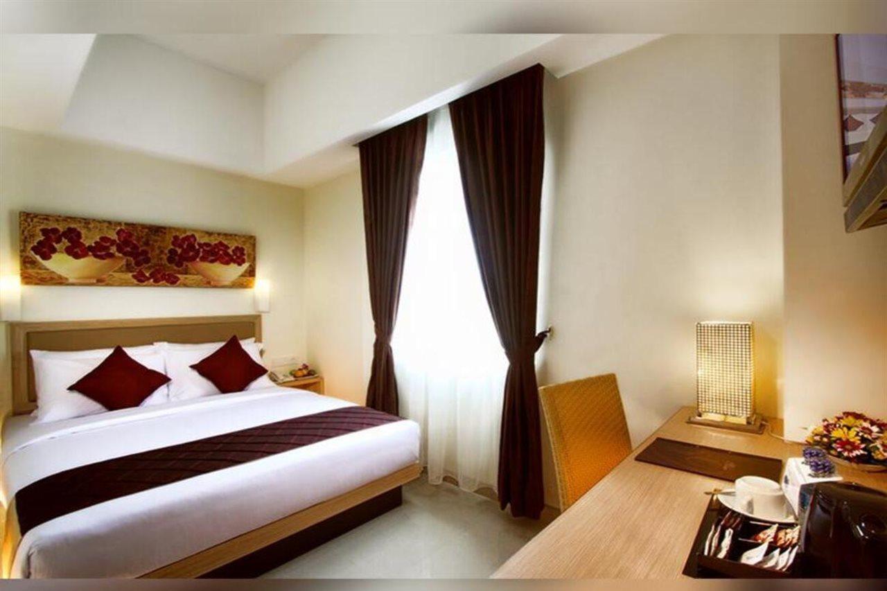 Orchardz Hotel Ayani Pontianak Exteriér fotografie