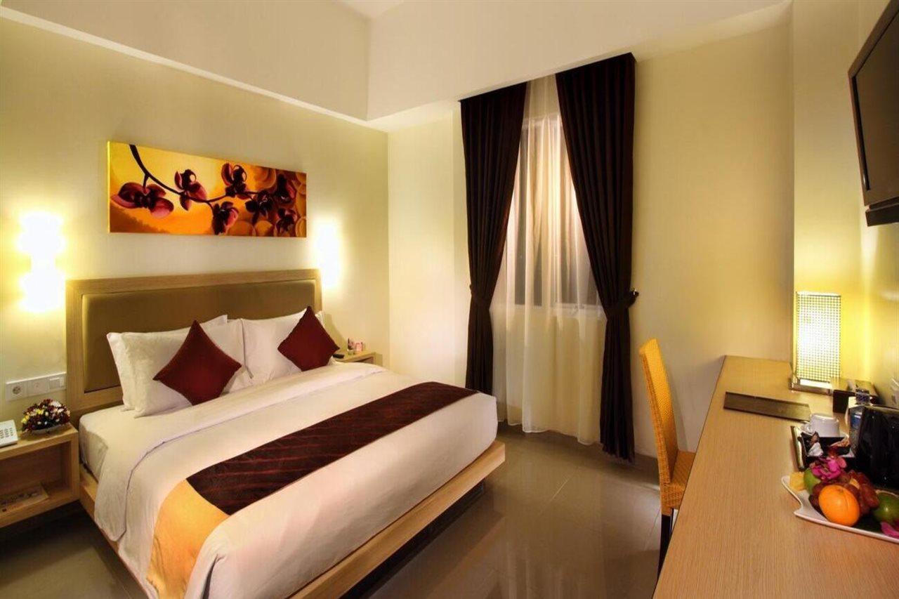 Orchardz Hotel Ayani Pontianak Exteriér fotografie