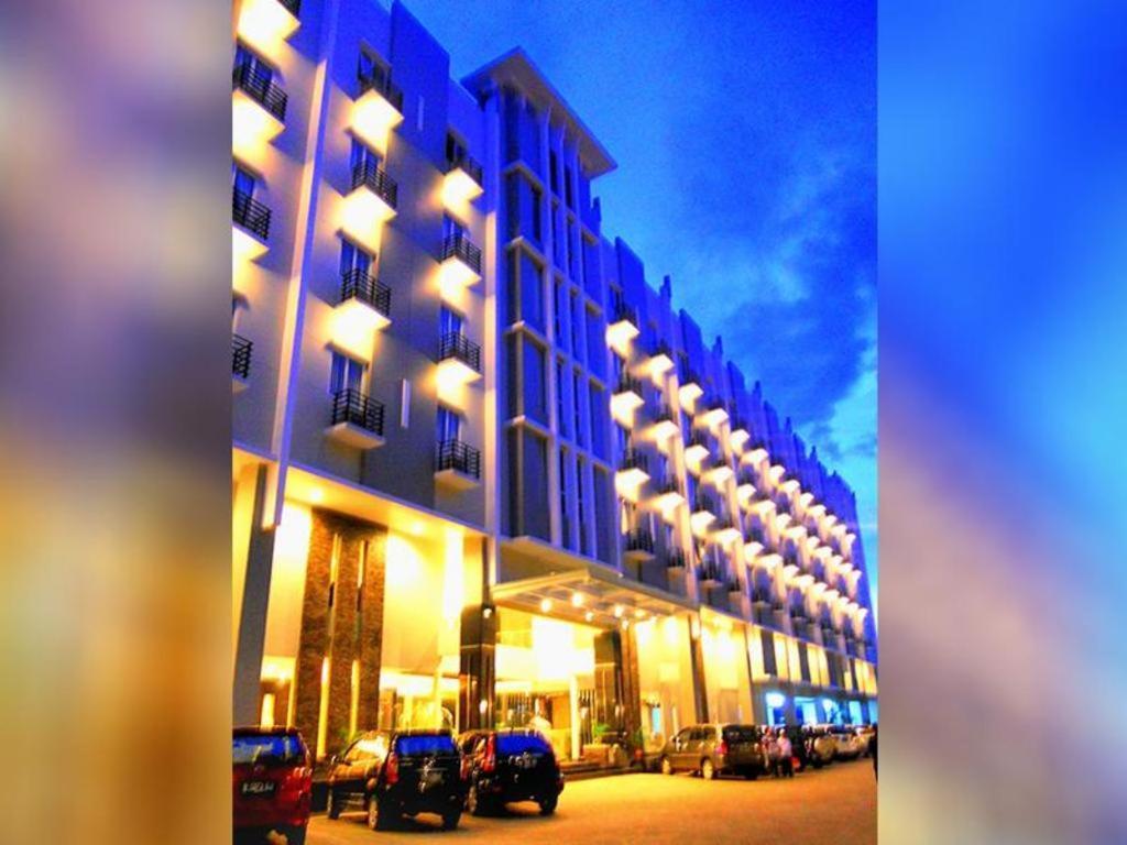 Orchardz Hotel Ayani Pontianak Exteriér fotografie