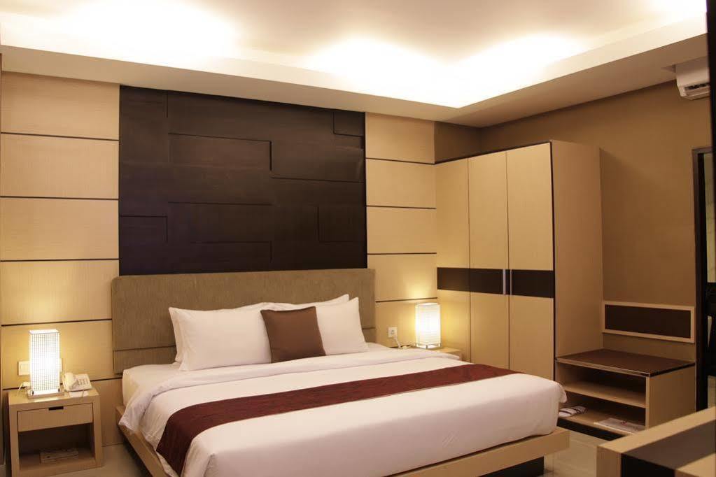 Orchardz Hotel Ayani Pontianak Exteriér fotografie